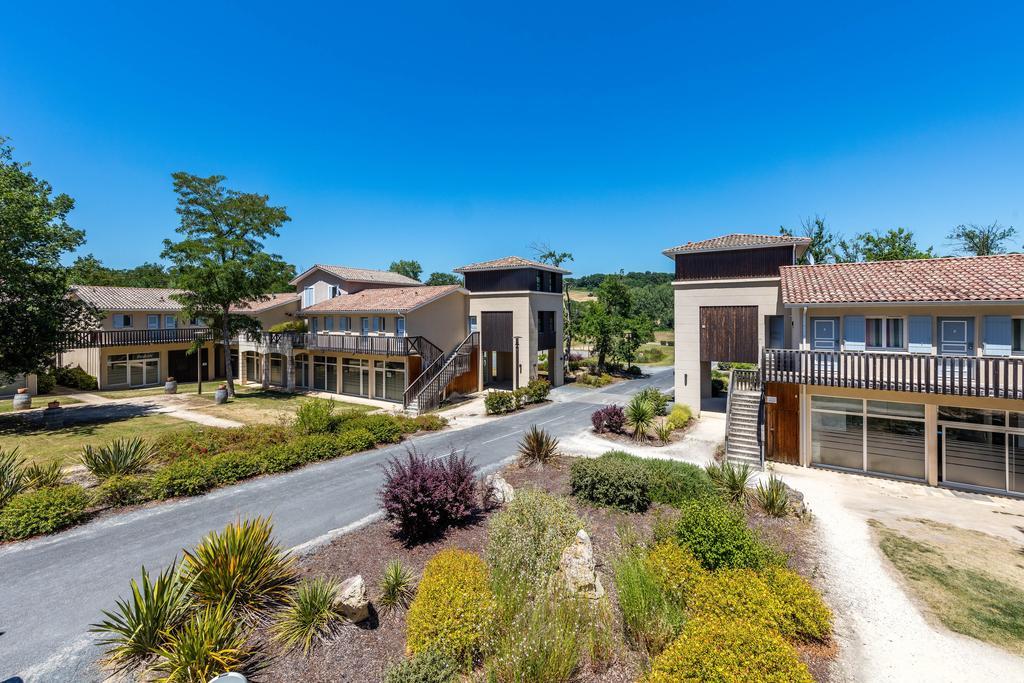 Vacanceole - Le Domaine Du Golf D'Albret 巴巴斯特 外观 照片