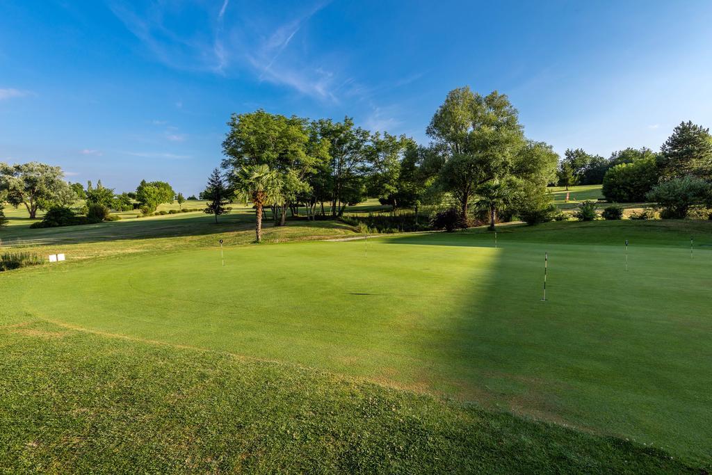 Vacanceole - Le Domaine Du Golf D'Albret 巴巴斯特 外观 照片