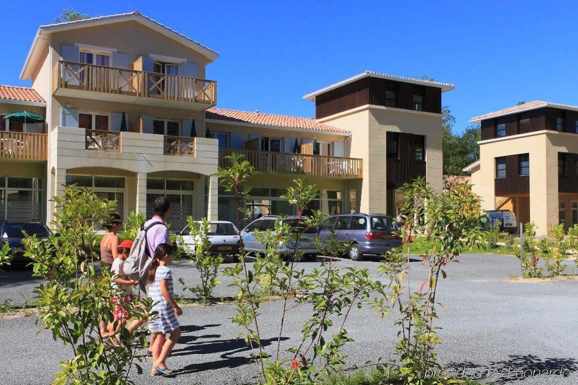 Vacanceole - Le Domaine Du Golf D'Albret 巴巴斯特 外观 照片