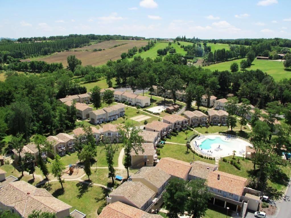 Vacanceole - Le Domaine Du Golf D'Albret 巴巴斯特 外观 照片