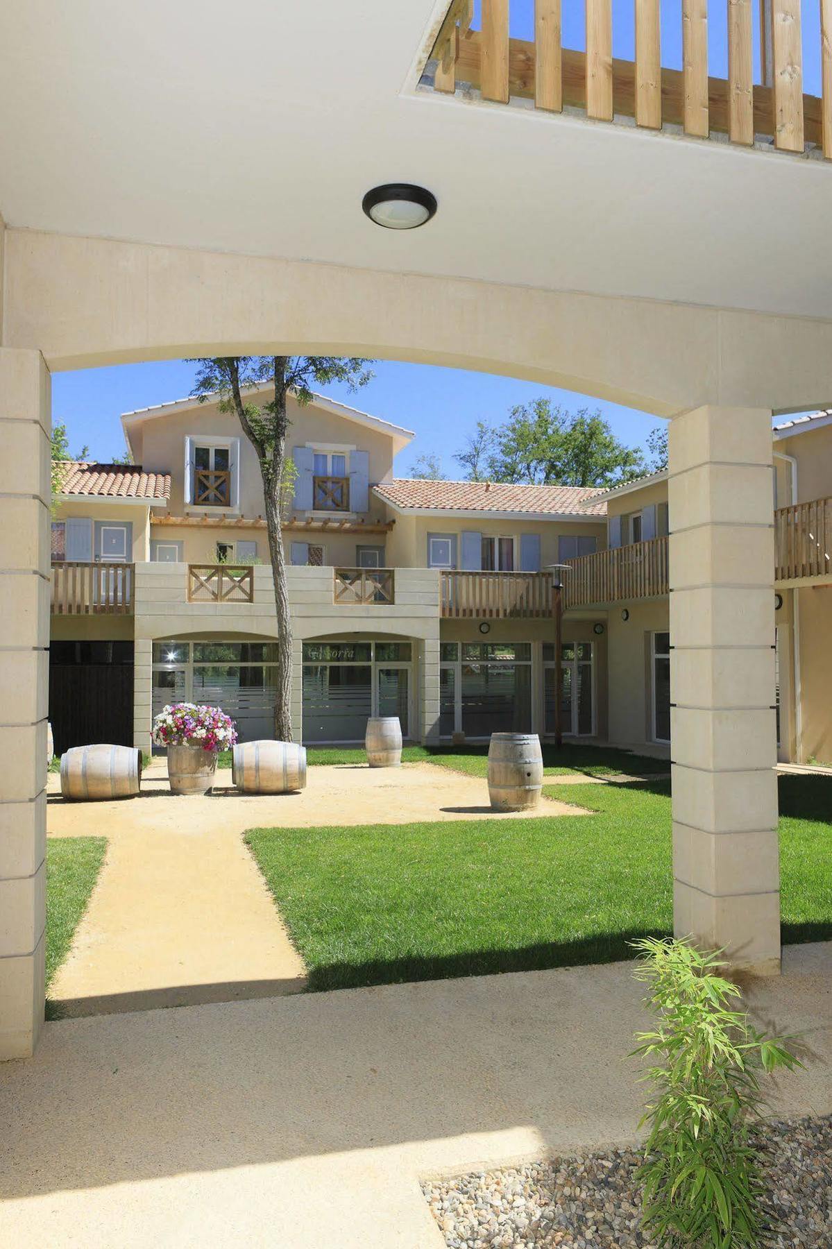 Vacanceole - Le Domaine Du Golf D'Albret 巴巴斯特 外观 照片