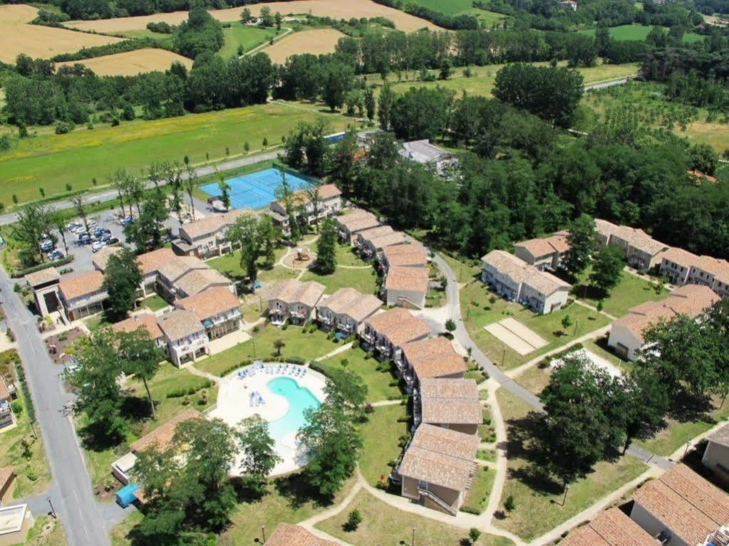 Vacanceole - Le Domaine Du Golf D'Albret 巴巴斯特 外观 照片